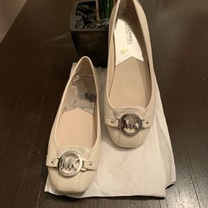 Michael Kors flats